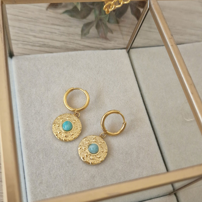 Pendientes medalla con piedras acero dorado - DiversoWomen