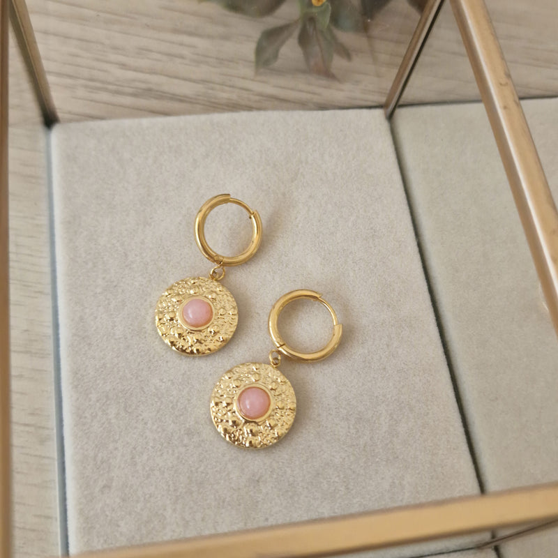 Pendientes medalla con piedras acero dorado - DiversoWomen